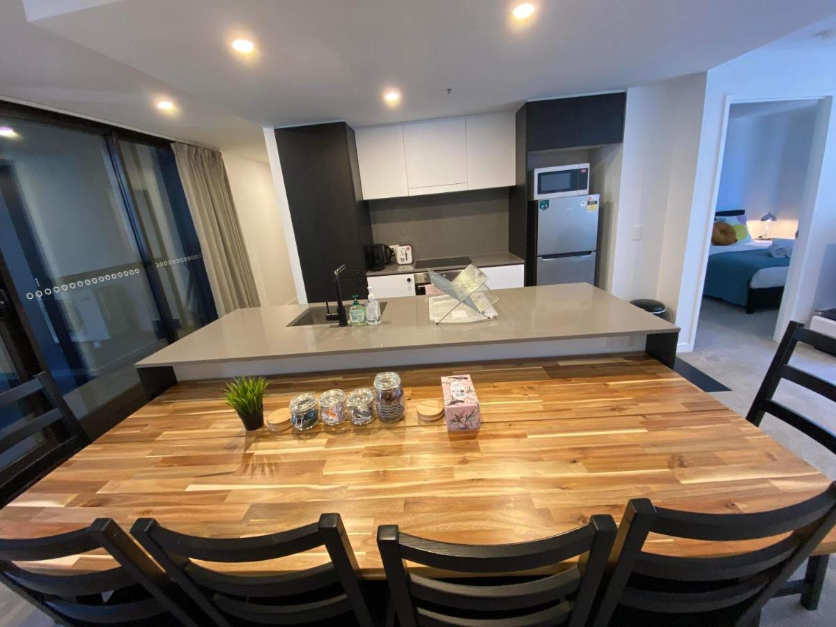 2 Bed 2 Bath Luxury Apartment In Braddon Canberra - Free Heated Pool, Gym, Parking Экстерьер фото