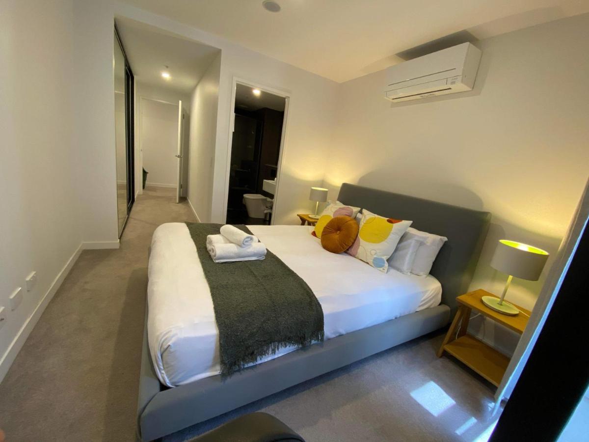2 Bed 2 Bath Luxury Apartment In Braddon Canberra - Free Heated Pool, Gym, Parking Экстерьер фото