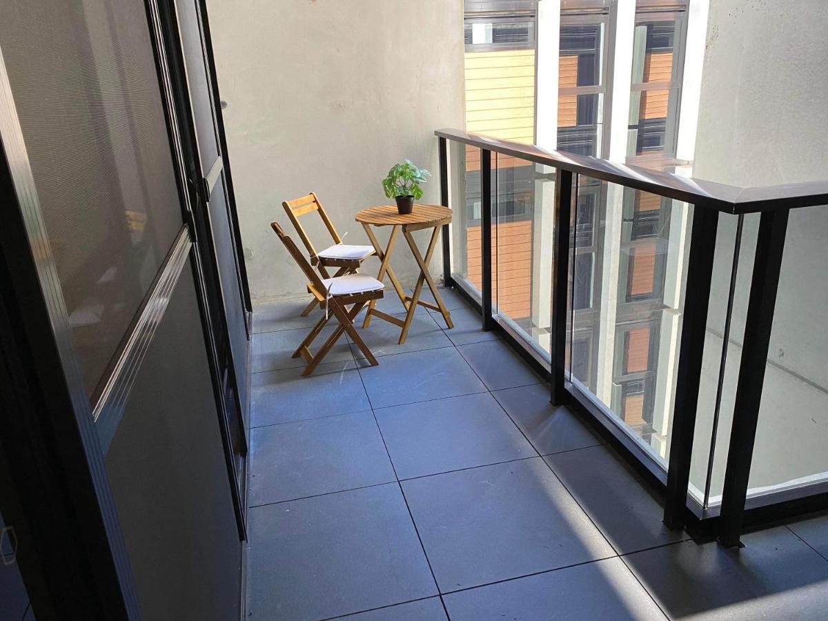 2 Bed 2 Bath Luxury Apartment In Braddon Canberra - Free Heated Pool, Gym, Parking Экстерьер фото